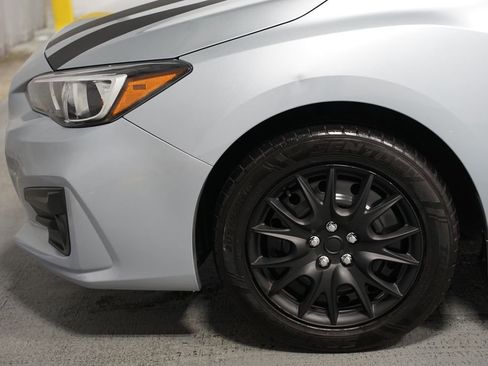 Used 2019 Subaru Impreza 2.0i image 5