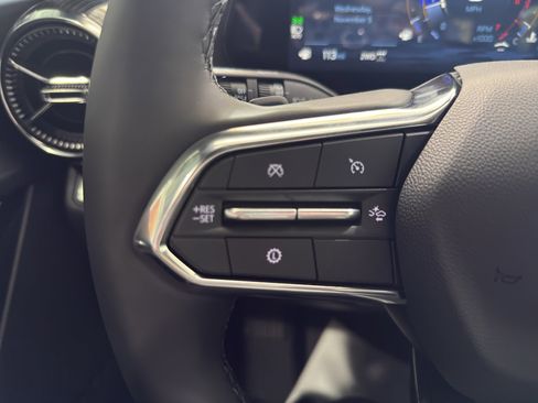 New 2026 Chevrolet Equinox LT w/ Convenience Package II image 16