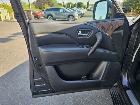 Used 2023 INFINITI QX80 Premium Select w/ Cargo Package image 24