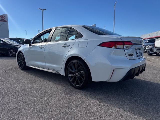 Used 2026 Toyota Corolla SE w/ SE Package FWD image 4