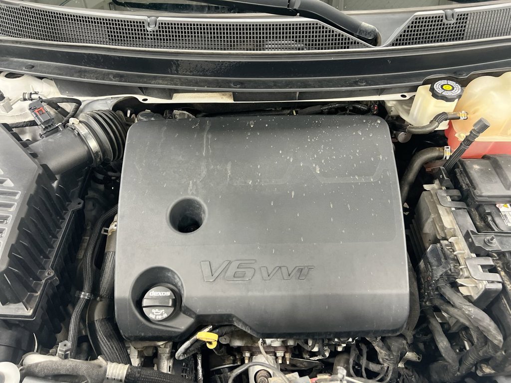 Used 2018 Chevrolet Traverse High Country AWD/4WD image 26