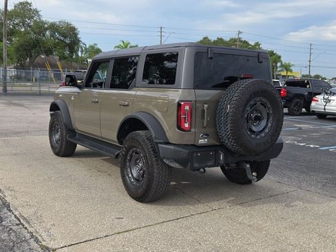 Used 2025 Ford Bronco Outer Banks w/ Sasquatch Package AWD/4WD image 7