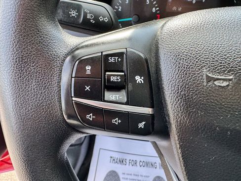 Used 2020 Ford Escape SE image 18
