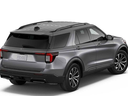 New 2026 Ford Explorer ST-Line image 2