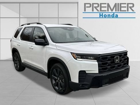 New 2026 Honda Pilot Sport image 6