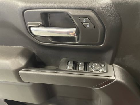 Used 2022 Chevrolet Silverado 1500 Custom w/ LPO, Blackout Package image 20