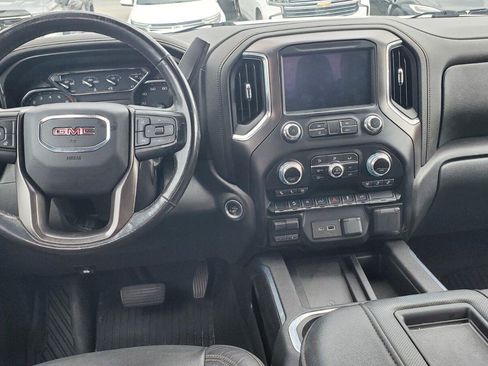 Used 2021 GMC Sierra 1500 AT4 w/ AT4 Preferred Package AWD/4WD image 7
