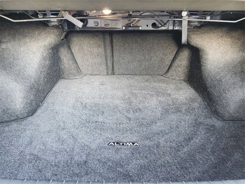 Used 2018 Nissan Altima 2.5 SV image 29