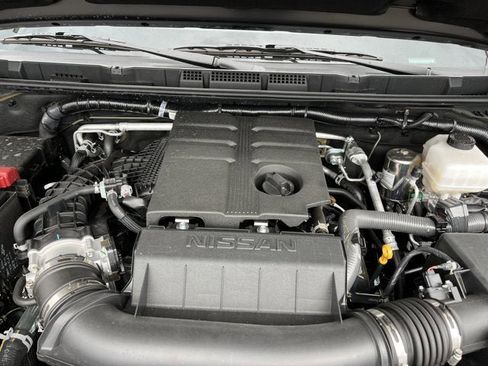 Used 2025 Nissan Frontier PRO-4X w/ Pro Convenience Package image 23