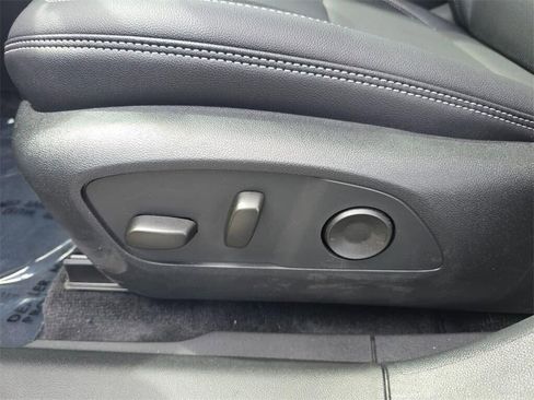 New 2025 Chevrolet Blazer EV LT w/ Super Cruise Package image 21