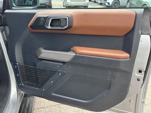 Used 2023 Ford Bronco Outer Banks AWD/4WD image 16