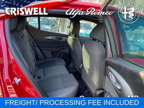New 2025 Alfa Romeo Tonale image 37