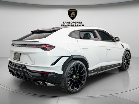 Used 2023 Lamborghini Urus S AWD/4WD image 6