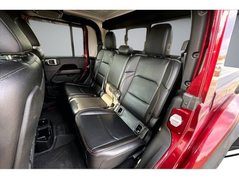 Used 2021 Jeep Gladiator Mojave AWD/4WD image 27