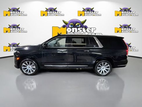 Used 2024 Cadillac Escalade ESV Premium Luxury Platinum AWD/4WD image 7