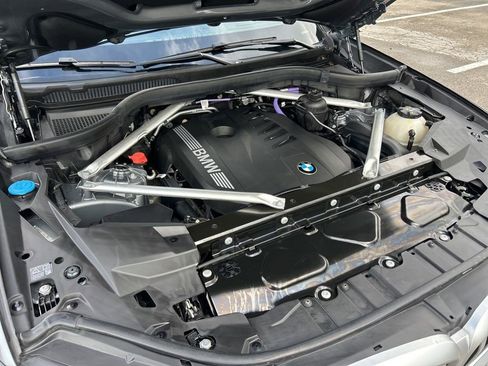 Used 2024 BMW X5 xDrive40i image 18