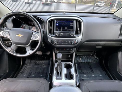 Used 2022 Chevrolet Colorado LT w/ Fleet Safety Package image 15