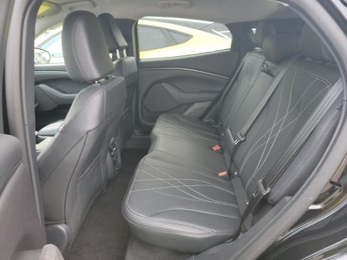 Used 2025 Ford Mustang Mach-E Select w/ Comfort Package Lite AWD/4WD image 5