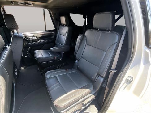Used 2024 Chevrolet Tahoe RST w/ Luxury Package AWD/4WD image 21