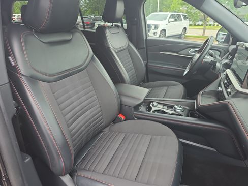 Used 2025 Ford Explorer ST-Line AWD/4WD image 10