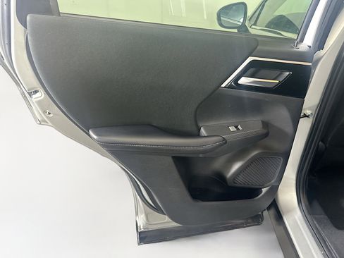 Used 2022 Mitsubishi Outlander ES FWD image 27
