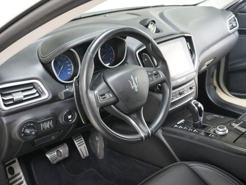 Used 2017 Maserati Ghibli S Q4 image 39
