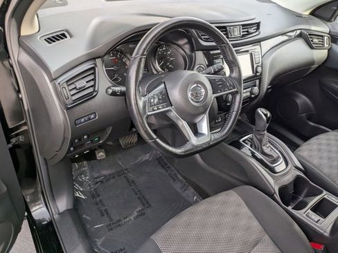 Used 2020 Nissan Rogue Sport SV w/ All-Weather Package image 10