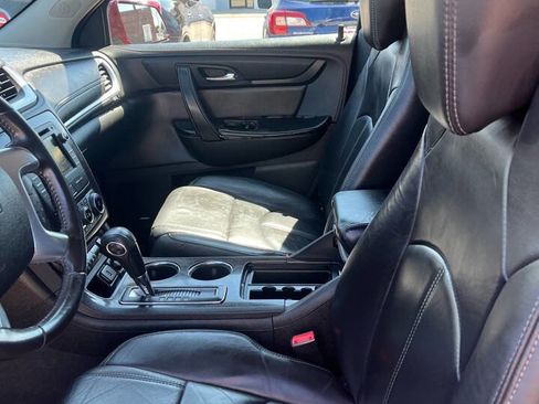 Used 2016 Chevrolet Traverse LT image 20