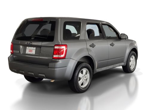 Used 2009 Ford Escape XLS image 9