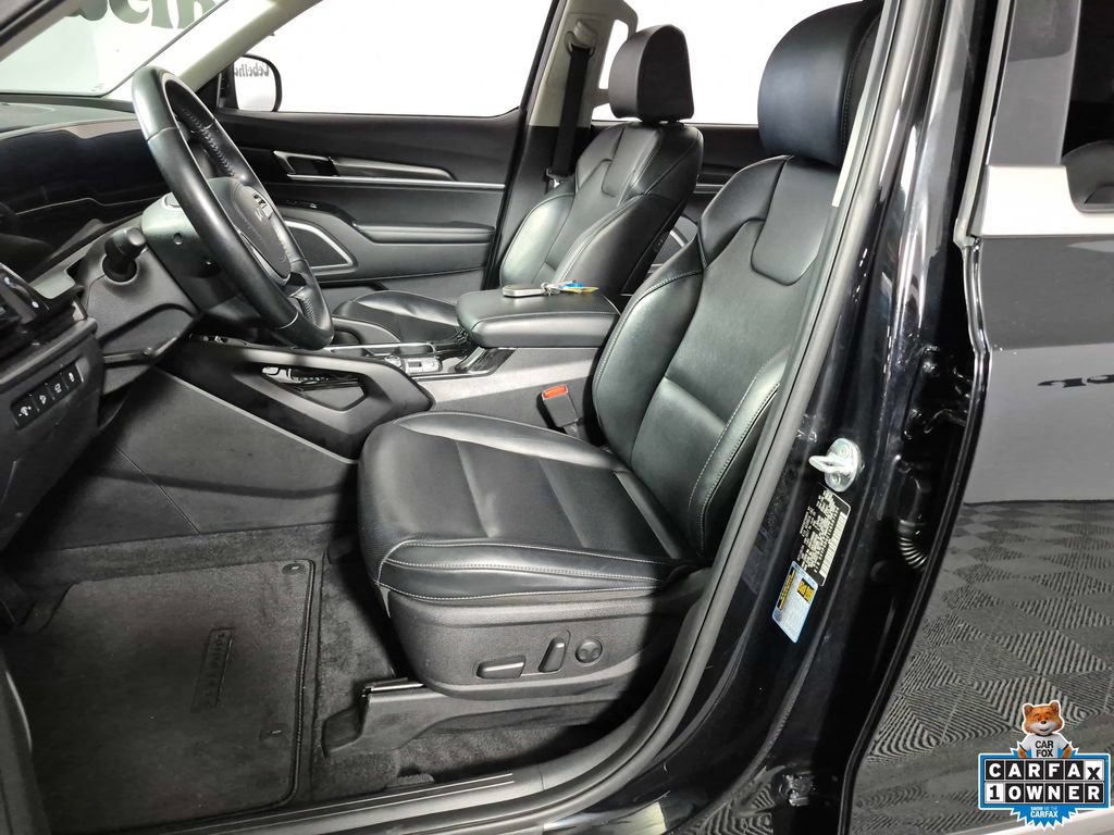 Used 2025 Kia Telluride S AWD/4WD image 9
