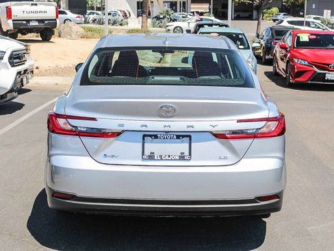 Used 2025 Toyota Camry LE FWD image 25