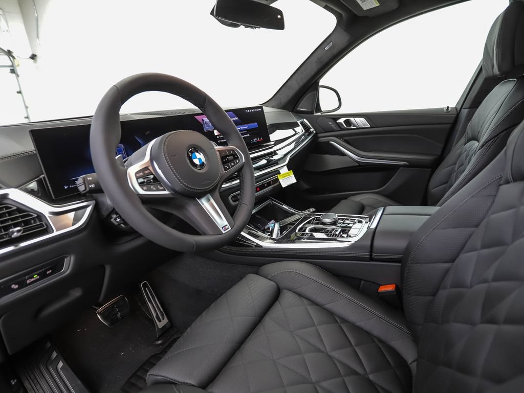 Used 2027 BMW X7 xDrive40i w/ M Sport Package AWD/4WD image 10