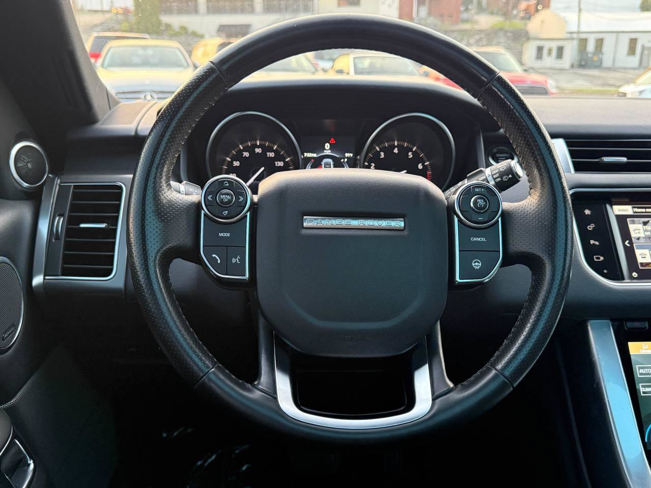 Used 2016 Land Rover Range Rover Sport SE AWD/4WD image 39