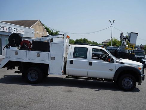 Used 2015 Ford F550 4x4 Crew Cab Super Duty image 7