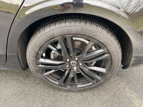 Used 2023 Volvo S60 T8 Plus w/ Climate Package image 31