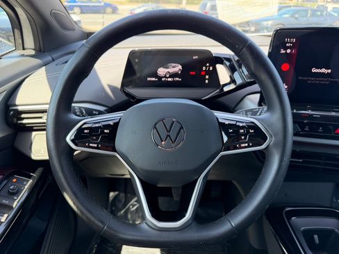 Used 2023 Volkswagen ID.4 Pro AWD/4WD image 12