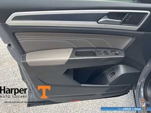 Used 2023 Volkswagen Atlas Cross Sport SEL AWD/4WD image 19
