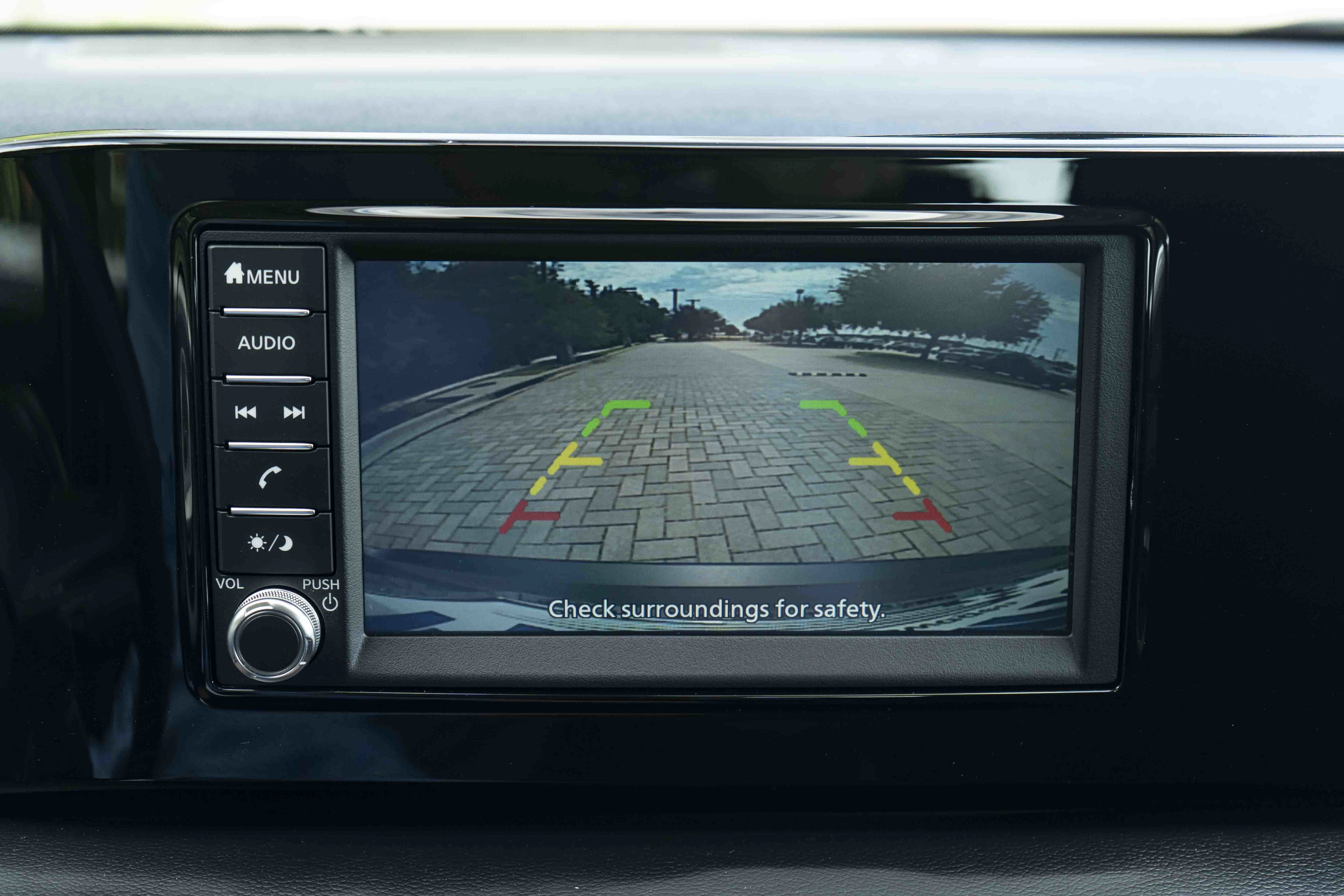 Used 2025 Nissan Kicks S w/ Interior Electronics Package AWD/4WD image 31