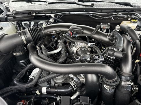 New 2025 Ford Ranger Raptor image 16