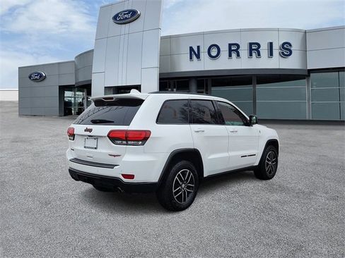 Used 2018 Jeep Grand Cherokee Trailhawk image 4
