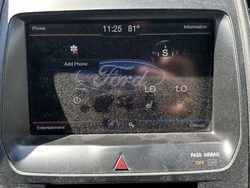 Used 2013 Ford Taurus SEL FWD image 25