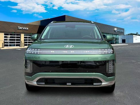 New 2026 Hyundai Ioniq 9 Calligraphy w/ Tow & Go Package image 13