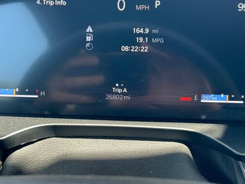 Used 2025 Jeep Grand Cherokee Limited RWD image 33