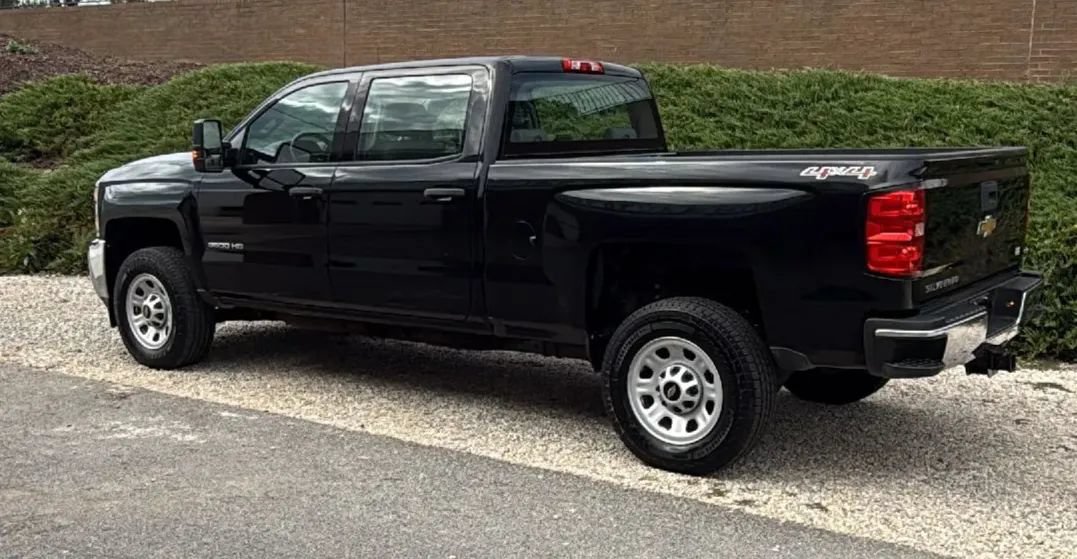 Used 2017 Chevrolet Silverado 3500 W/T w/ WT Fleet Convenience Package AWD/4WD image 5