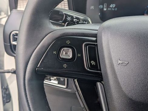 Used 2024 Lincoln Corsair AWD w/ Equipment Group 101A image 19