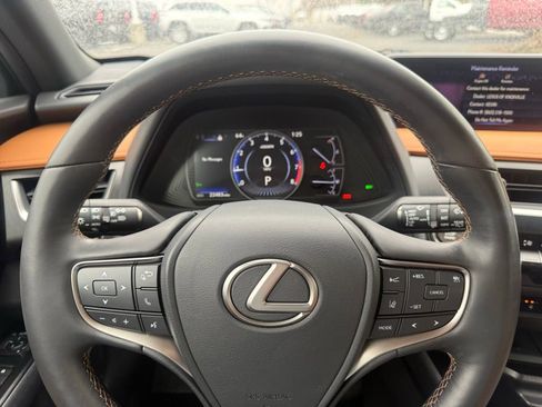 Used 2019 Lexus UX 200 w/ Accessory Package 2 image 20