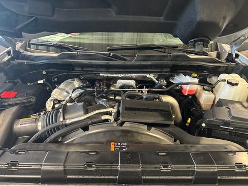 Used 2024 Chevrolet Silverado 2500 LTZ w/ LTZ Plus Package image 24