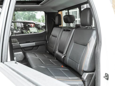 Used 2025 Ford F350 Lariat w/ Lariat Ultimate Package AWD/4WD image 27