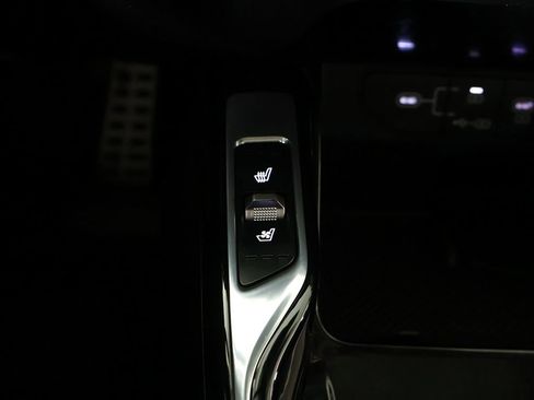 Used 2025 Kia Sorento AWD image 55