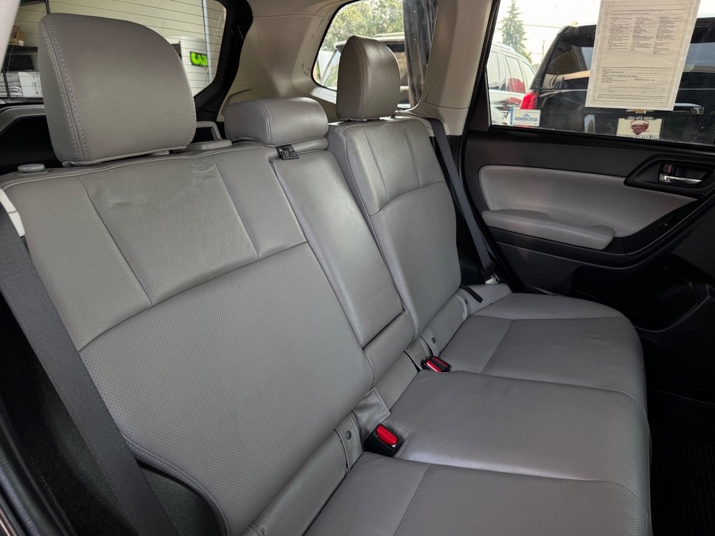 Used 2014 Subaru Forester 2.5i Limited w/ Popular Package #2 AWD/4WD image 20
